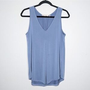 Soft Surroundings V Neck Pleat Front Sleeveless Blouse Tank Cornflower B…